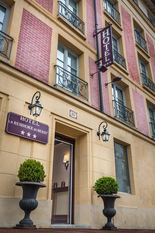 Logis Hotel - La Residence Du Berry Версаль Экстерьер фото